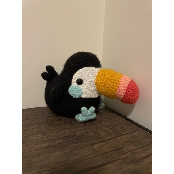 Handmade Crochet Amigurumi Toucan‎ - Picture 2 of 4